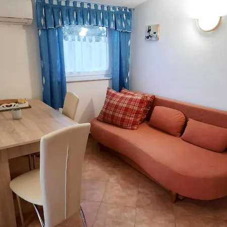 Apartament Pedinka Viii Vir